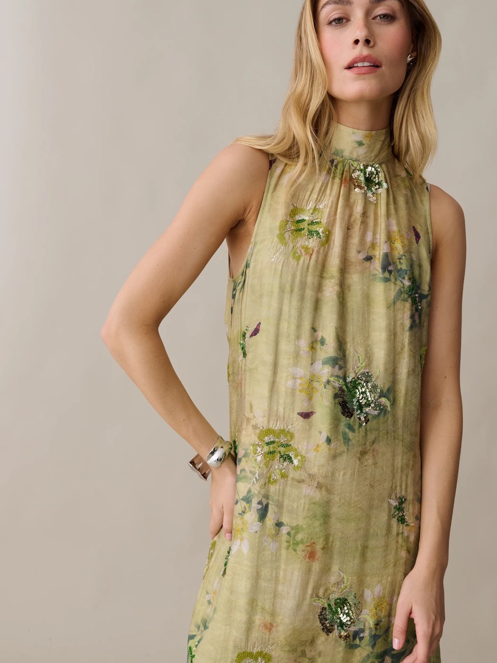 Few Moda o.p.t. Naia Elegant Floral Maxi Dress in Mariposa